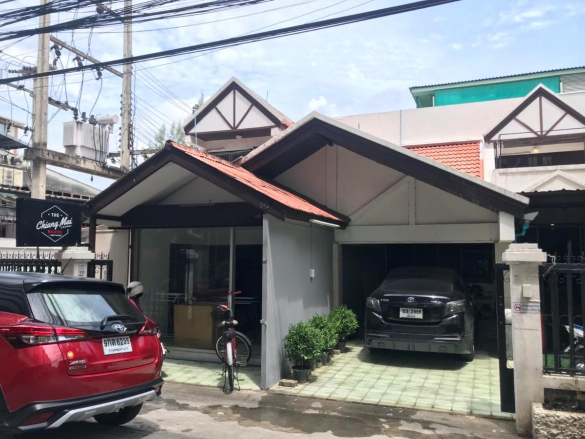 清迈步行者酒店 清邁 外观 照片